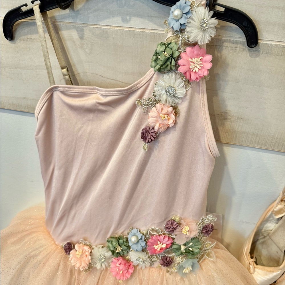 NEW! GRACIE Girls Wildflower Ballet Tutu costume, pink floral dance outfit - Picture 5 of 9